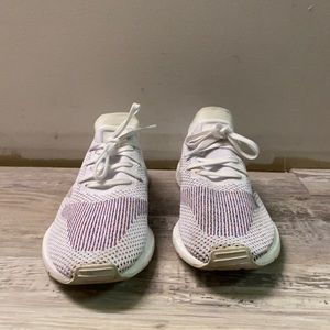 Adidas Swift Run PK white Size 9